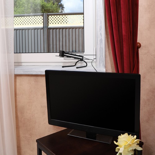 ТВ антенна комнатная для цифрового телевидения DVB-T2, RX-252 REXANT
